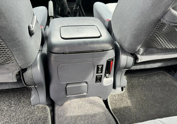 Toyota Land Cruiser cena 68500 przebieg: 205451, rok produkcji 2000 z Starachowice małe 781